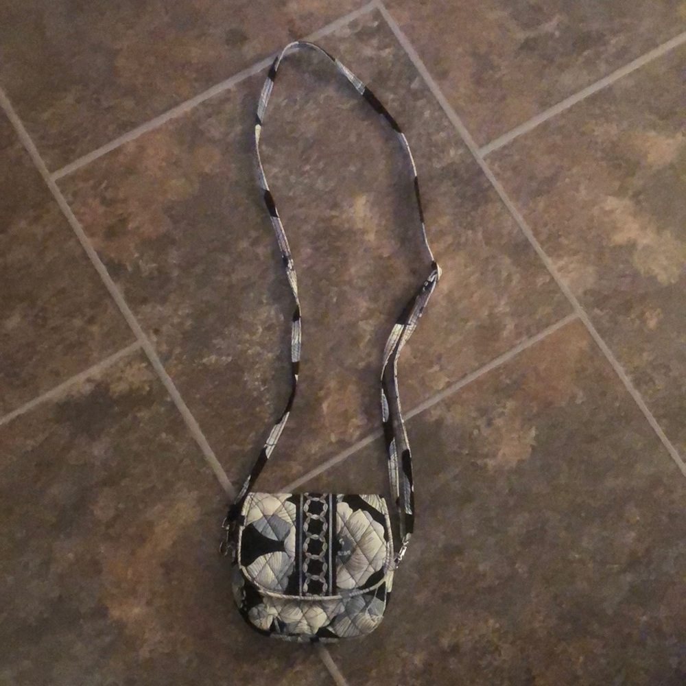 Vera Bradley Crossbody purse - Camellia pattern